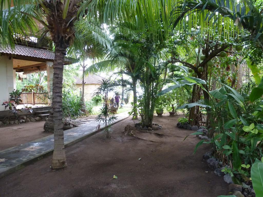 Jukung Bali Bungalow Amed Exterior foto
