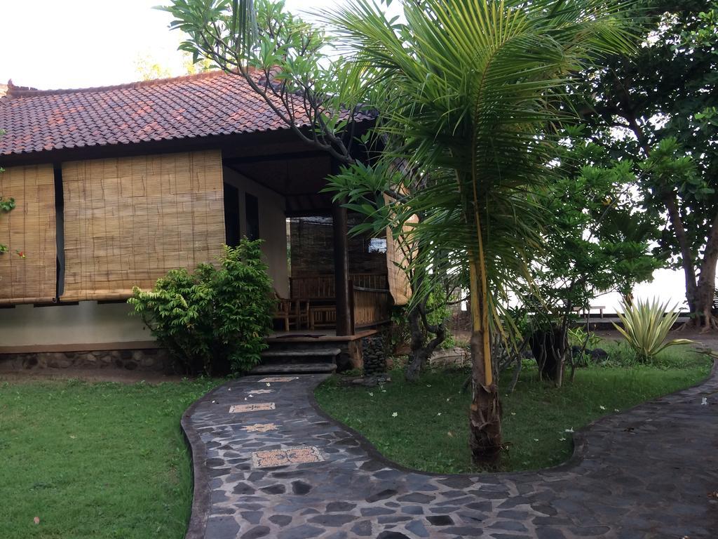 Jukung Bali Bungalow Amed Exterior foto